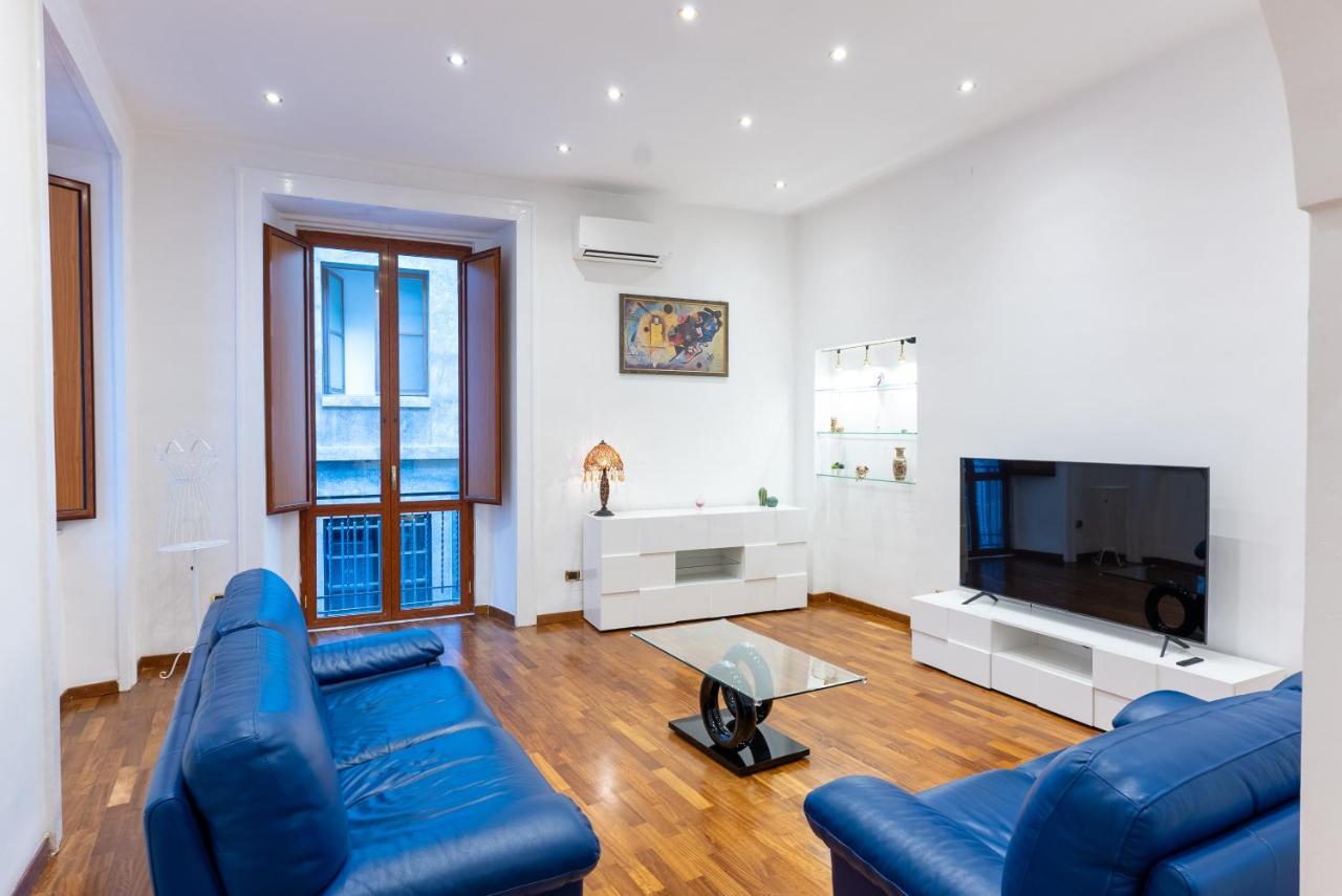 Dimora Del Fico - Appartamento Elegante E Spazioso Naples Exterior photo
